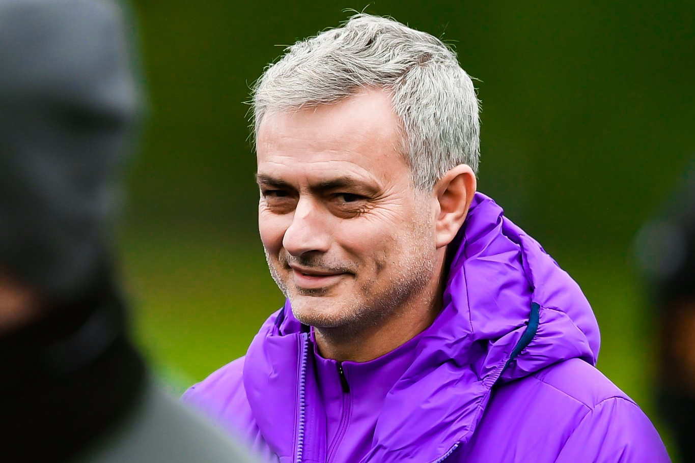 Jose Mourinho dap tra HLV Klopp hinh anh