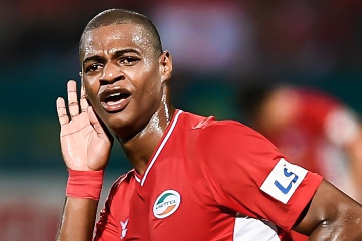 Chan sut chu luc cua CLB Viettel sang CLB Ha Noi hinh anh