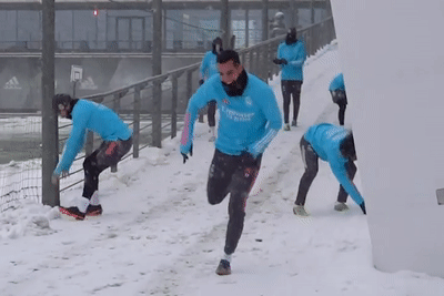 Ramos va dan sao Real Madrid nghich tuyet hinh anh