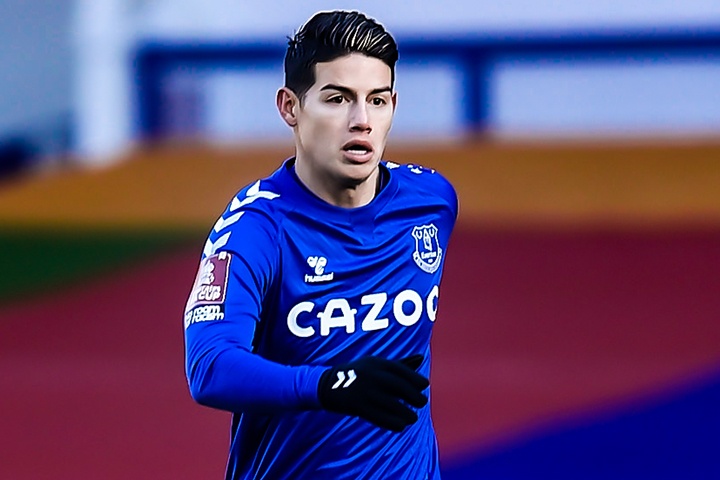 James Rodriguez choc khe mang ve tran thang cho Everton hinh anh