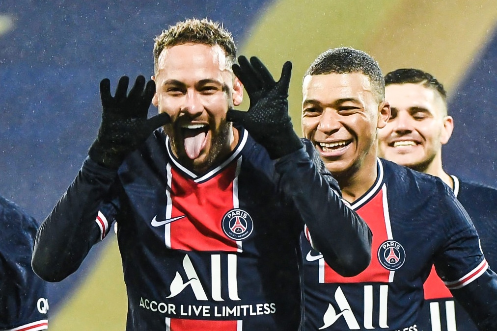 Neymar ghi ban giup PSG gianh danh hieu dau tien cua mua giai hinh anh