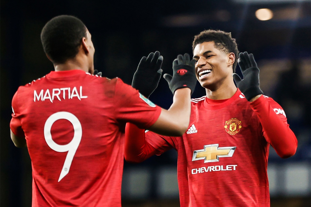 Solskjaer: 'Tran thang Liverpool se la cu soc' hinh anh