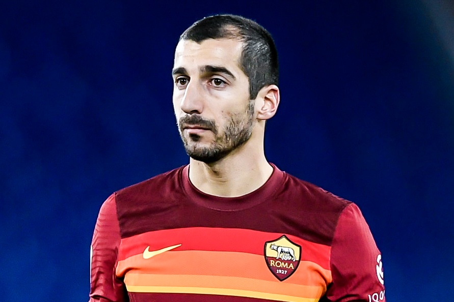 Cuu sao MU lop bong ghi ban nhung khong cuu duoc AS Roma hinh anh