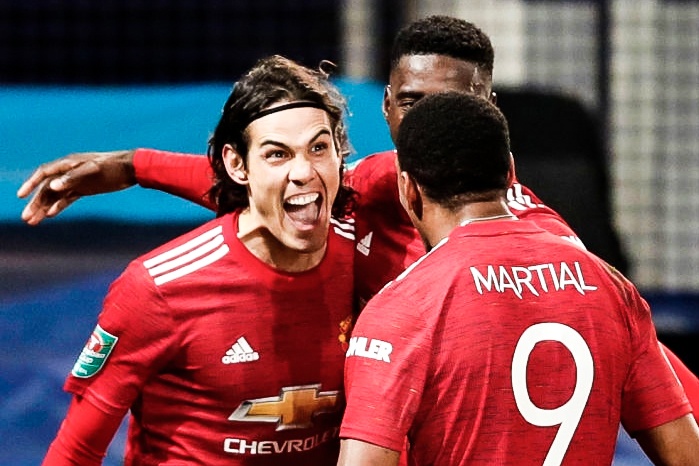 Solskjaer he lo kha nang cho MU choi voi 4 tien dao hinh anh