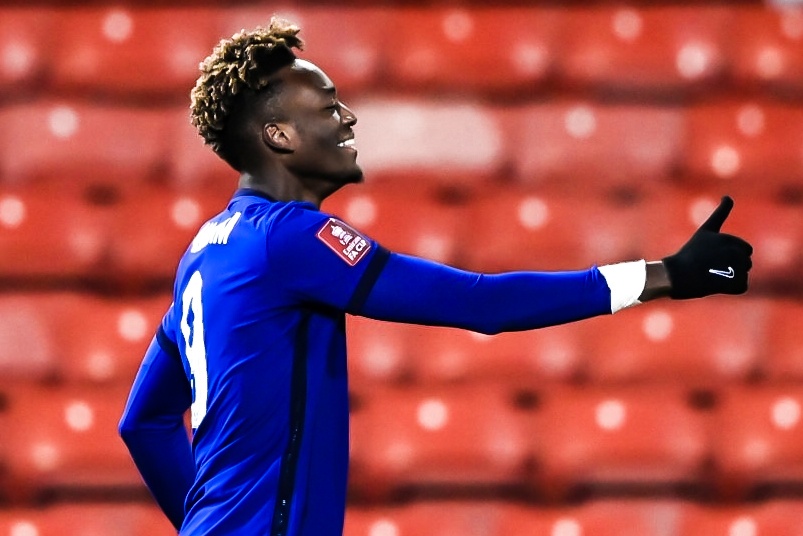 Sao tuoi Suu cuu Kepa, dua Chelsea vao tu ket hinh anh