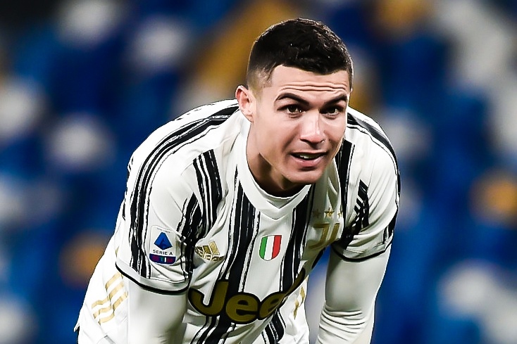 VAR khien Juventus guc nga truoc Napoli hinh anh