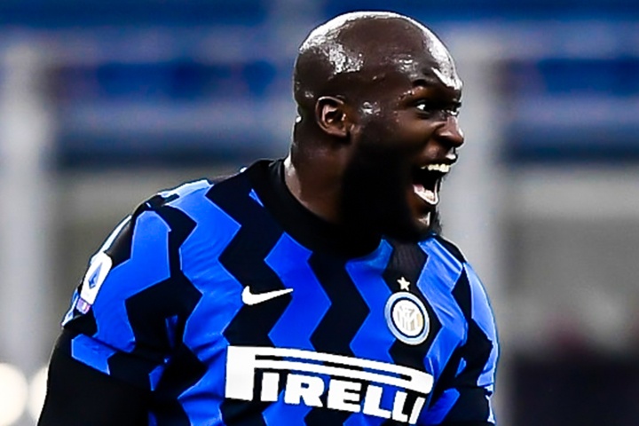 Lukaku bat kip Ronaldo o cuoc dua ghi ban hinh anh