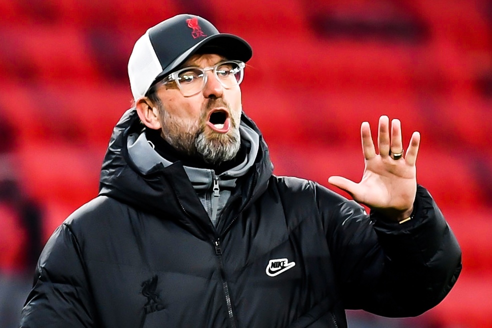 'Nhieu ke chi cho Liverpool truot chan' hinh anh