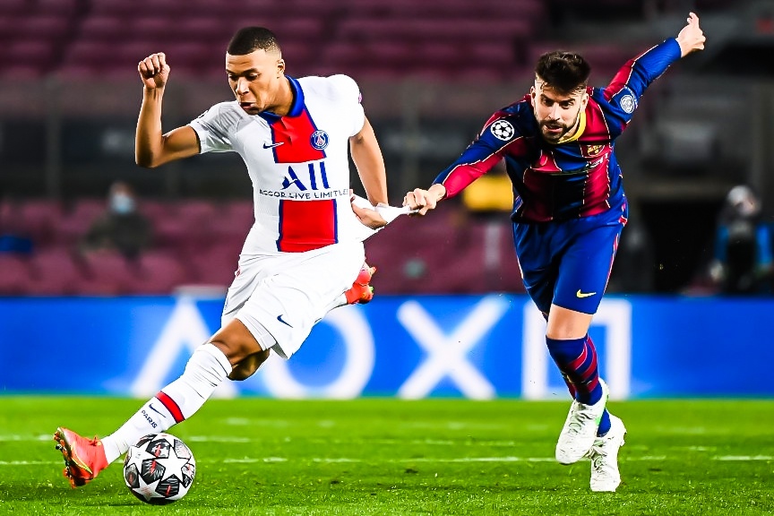 'Tat ca phai duoi theo Mbappe' hinh anh