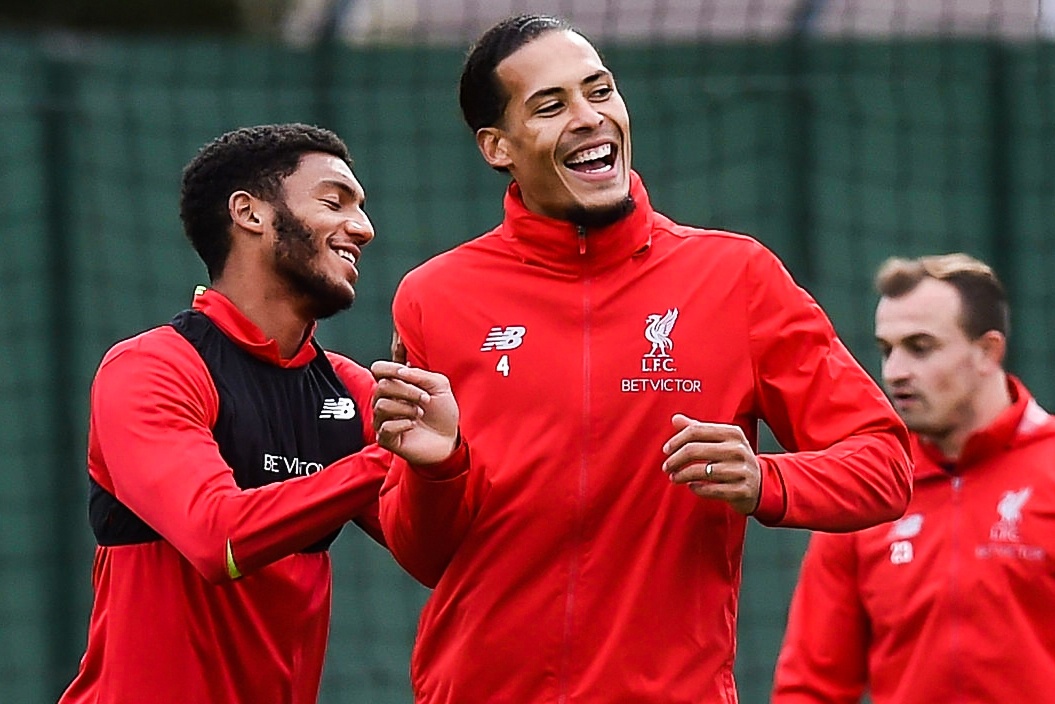 Liverpool don tin vui truoc tran gap Everton hinh anh