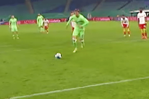 Tien dao tuc gian vi sut bong vao chan tru tren cham 11 m hinh anh