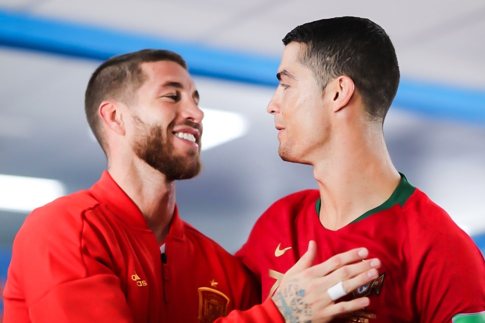 Ramos: 'Moi thu do het len dau Ronaldo' hinh anh