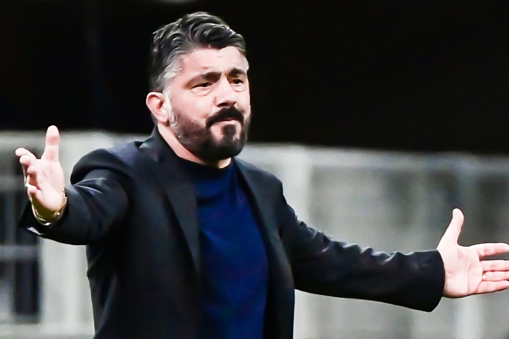 Milan duoi suc trong cuoc dua vo dich hinh anh