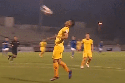 Phan Van Duc do nguc, danh got tao co hoi cho dong doi hinh anh