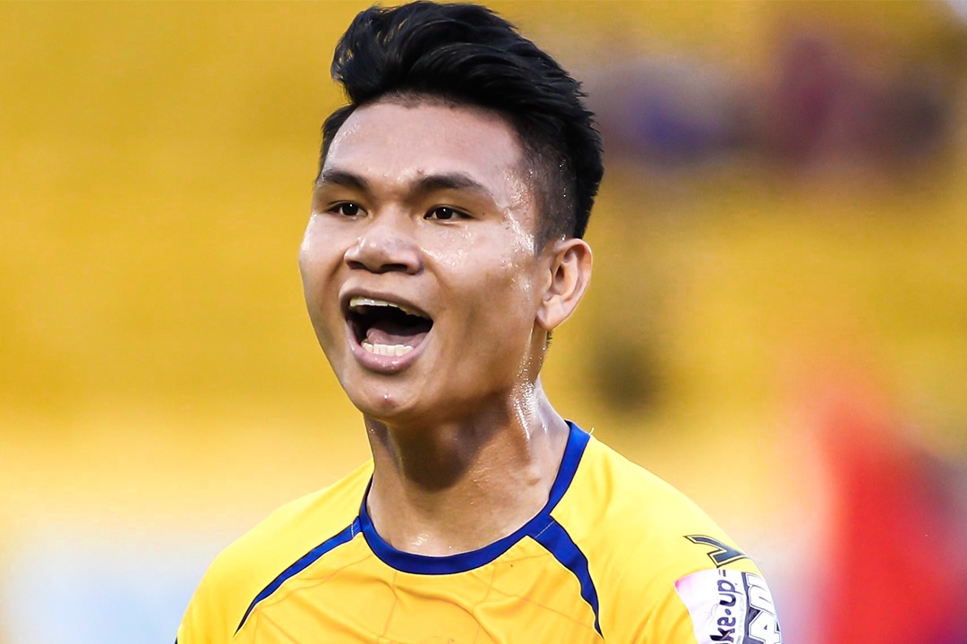 SLNA thang tran dau tien mua nay hinh anh