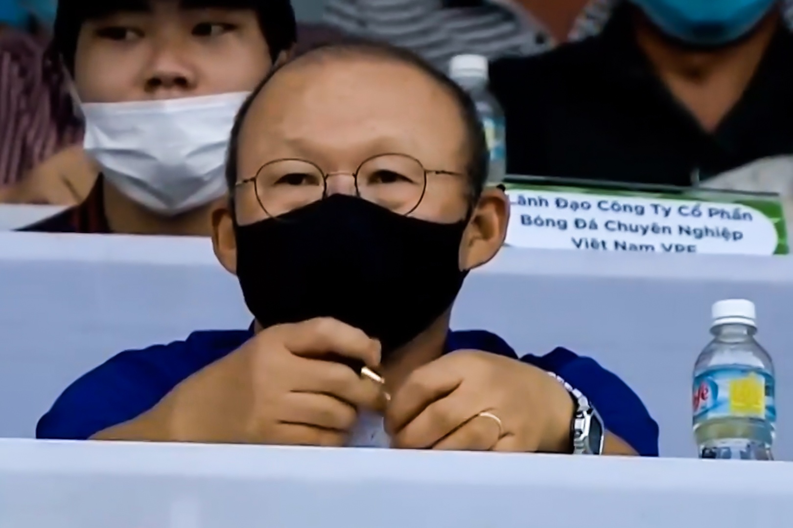 Hau ve tuyen Viet Nam lap cong truoc mat HLV Park hinh anh