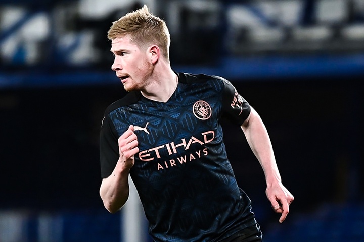 Highlights Everton 0-2 Man City: Tuyen giua toa sang hinh anh