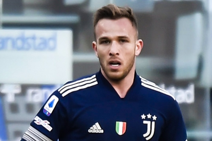 Tan binh 72 trieu euro mac sai lam khien Juventus nhan ban thua hinh anh