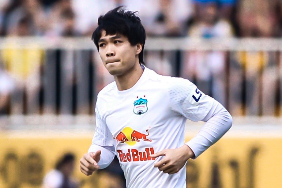 Highlights Cong Phuong giup HAGL thang Nam Dinh o phut 90+6 hinh anh