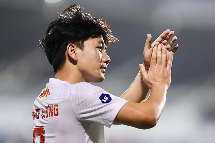 Minh Vuong volley tung luoi CLB Nam Dinh hinh anh