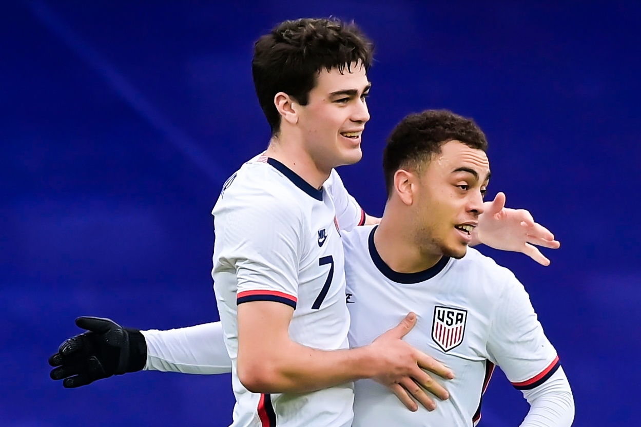 Sao tre Dortmund va Chelsea toa sang o tuyen My hinh anh