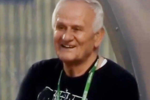 HLV Petrovic cuoi khi doi nha bi Cong Phuong sut tung luoi hinh anh