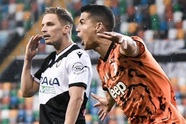 Udinese 1-2 Juventus: Nguoi hung Ronaldo hinh anh