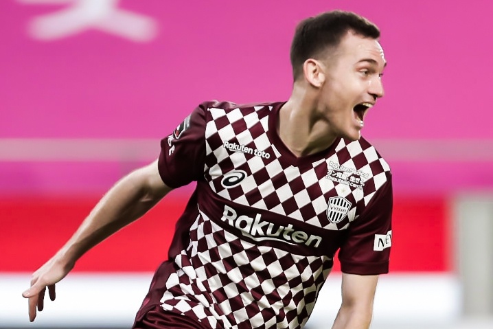 Cuu sao Barca ghi ban vao luoi Cerezo Osaka o phut 90+6 hinh anh