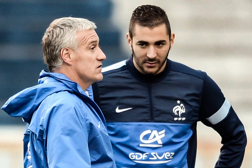 Deschamps phu nhan mau thuan voi Benzema hinh anh