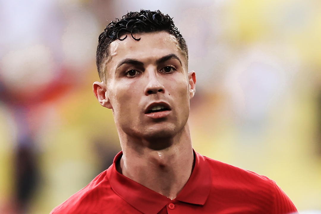 Griezmann: 'Ronaldo la cam hung cua tat ca' hinh anh