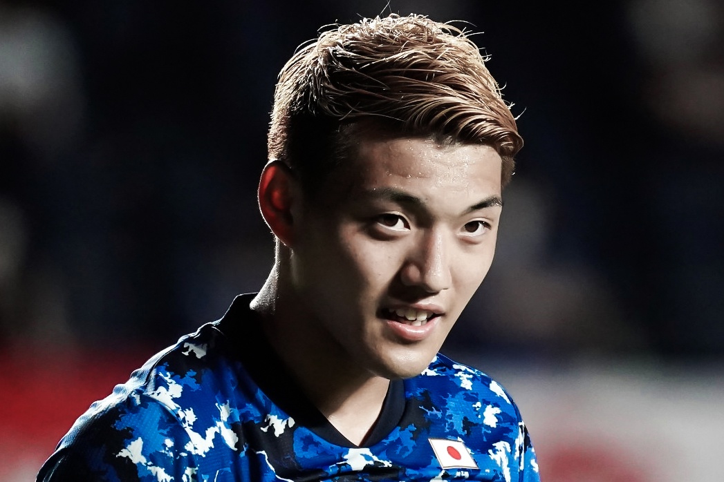 Ritsu Doan sut tung luoi Olympic Tay Ban Nha hinh anh