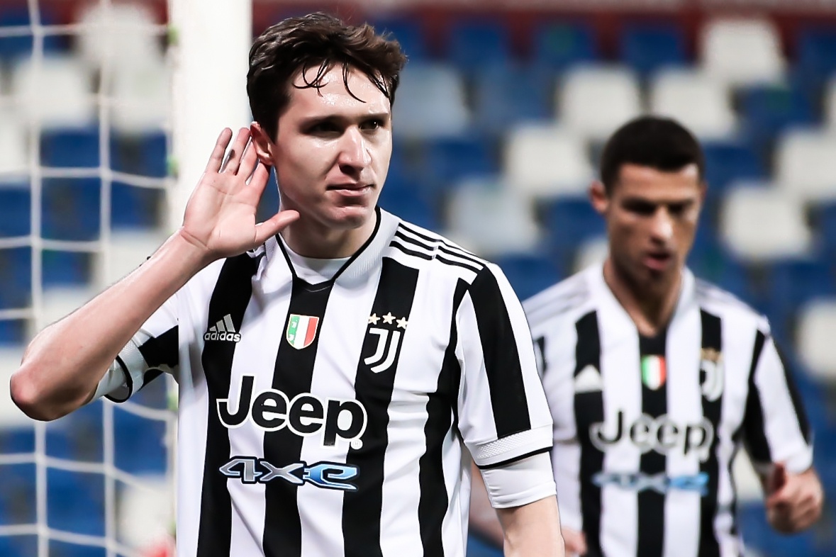 Chiesa vuot Ronaldo o cuoc bau chon ban dep nhat Juventus hinh anh