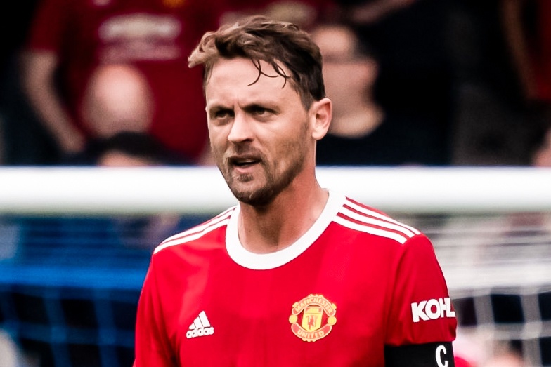 Highlights QPR 4-2 MU hinh anh