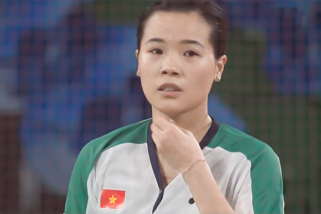 Nhung pha cau an tuong cua Thuy Linh truoc tay vot so mot the gioi hinh anh