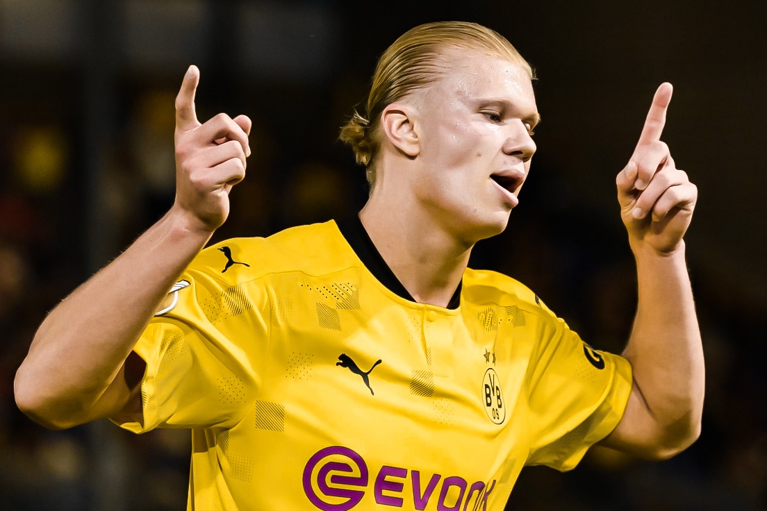 Hat-trick cua Haaland truoc Wiesbaden hinh anh