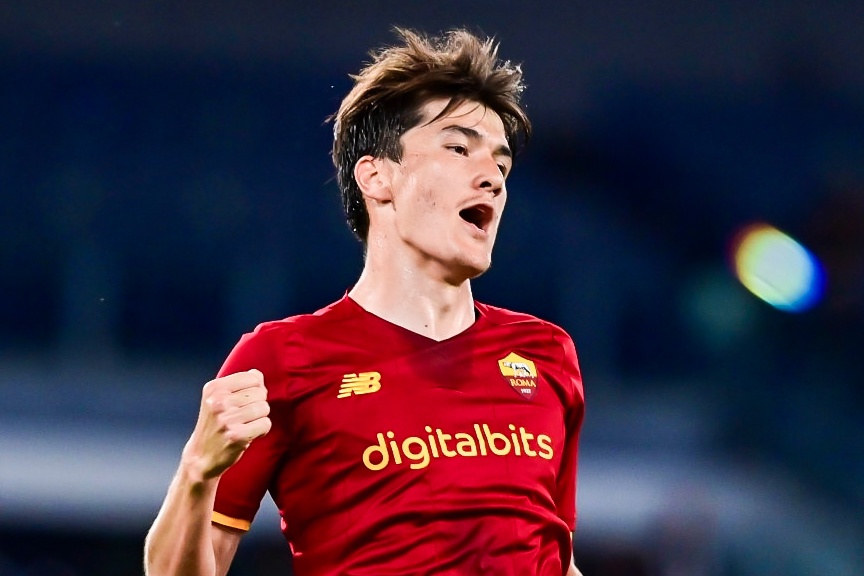 Tien dao chau A tiep tuc gay an tuong voi Mourinho hinh anh