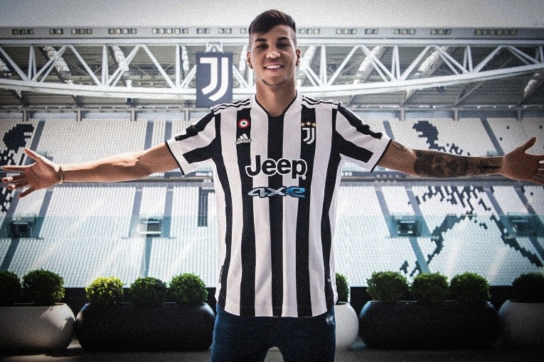 Juventus cong bo tan binh 19 tuoi hinh anh