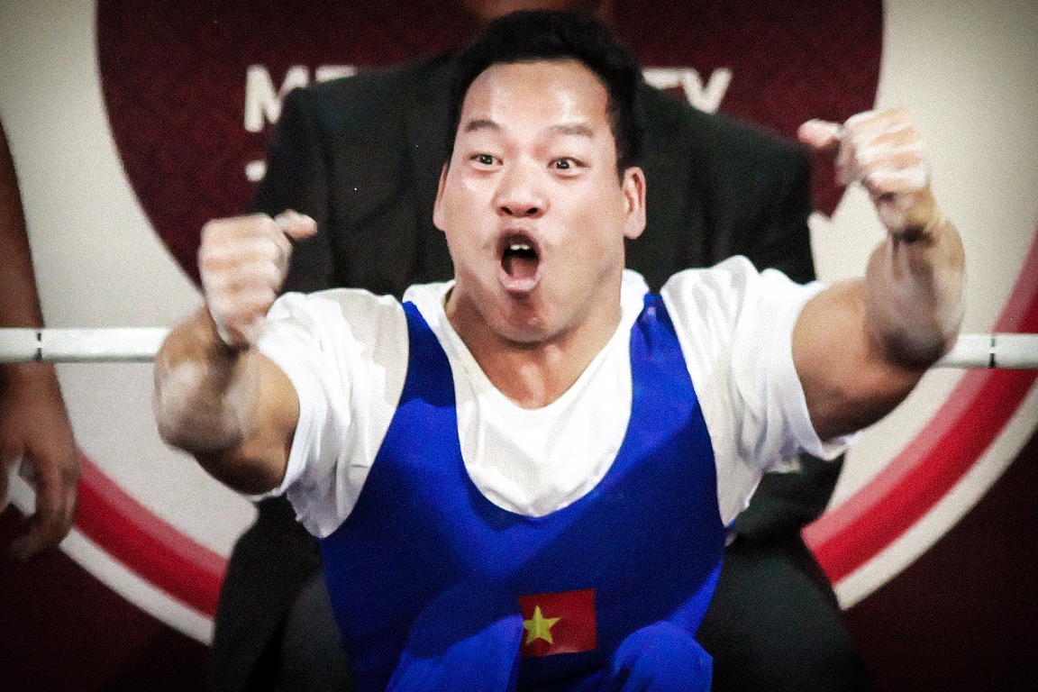 Lan cu quyet dinh giup Le Van Cong gianh HCB Paralympic hinh anh