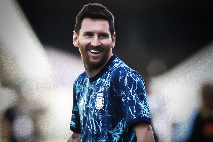 Messi khien dong doi bat luc khi tap sut hinh anh