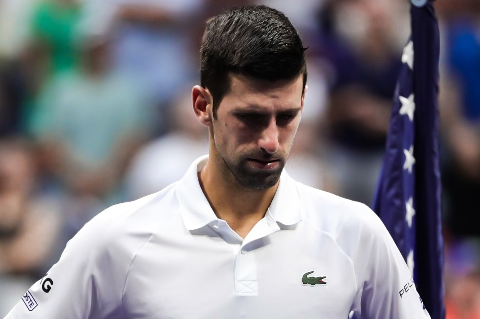 Phut so hai cua Djokovic hinh anh