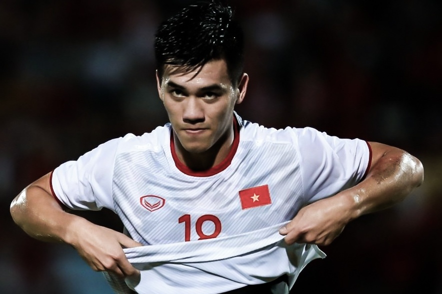 Highlights vong loai World Cup: Oman 3-1 Viet Nam hinh anh