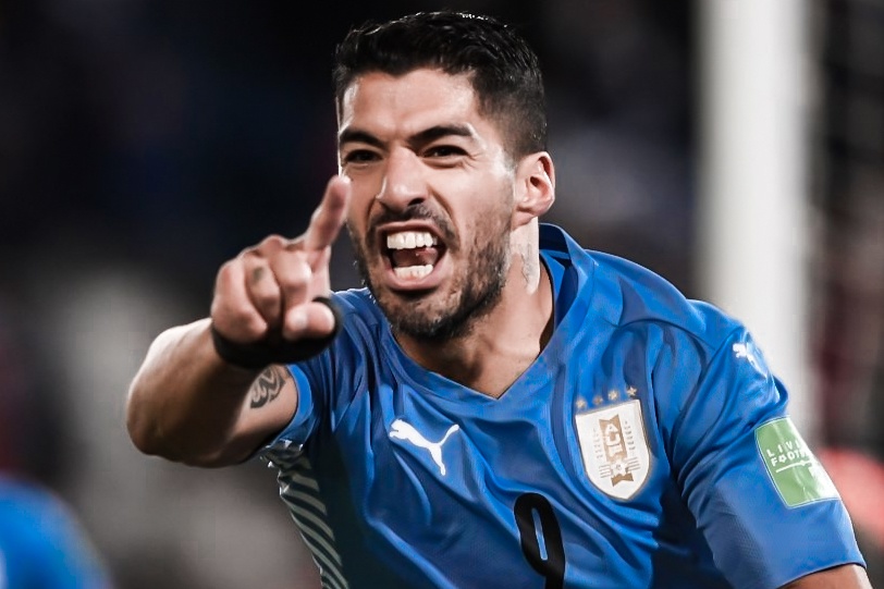 Highlights Brazil - Uruguay: Suarez da phat ghi ban hinh anh