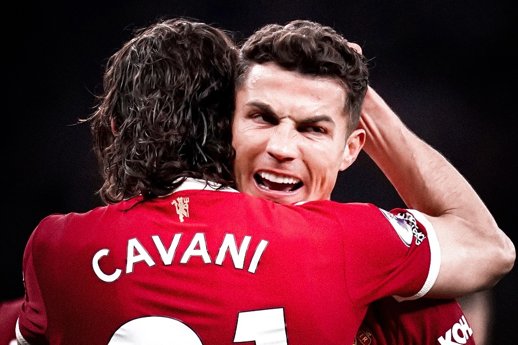 Solskjaer: 'Khong ai sanh kip Ronaldo va Cavani' hinh anh