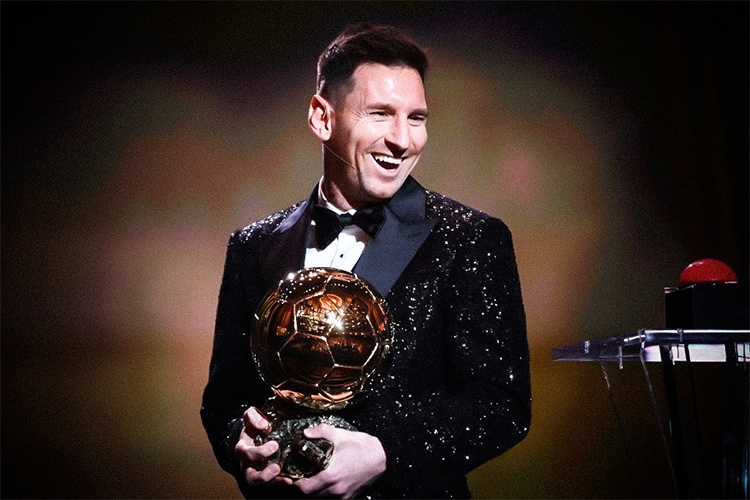 Cuoc bau chon Qua bong vang 2021 co nhieu bat thuong hinh anh