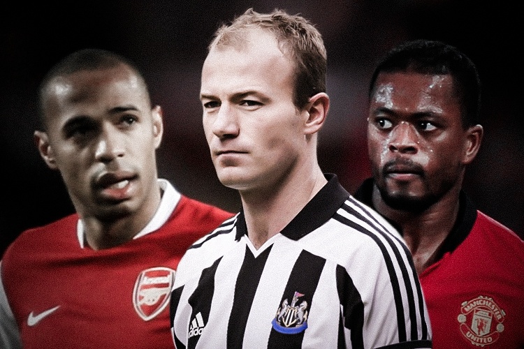 Dan huyen thoai Premier League noi ve 801 ban cua Ronaldo hinh anh