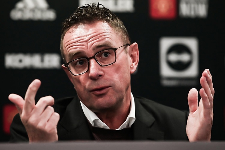 Rangnick noi ve kha nang chieu mo cau thu moi cho MU hinh anh