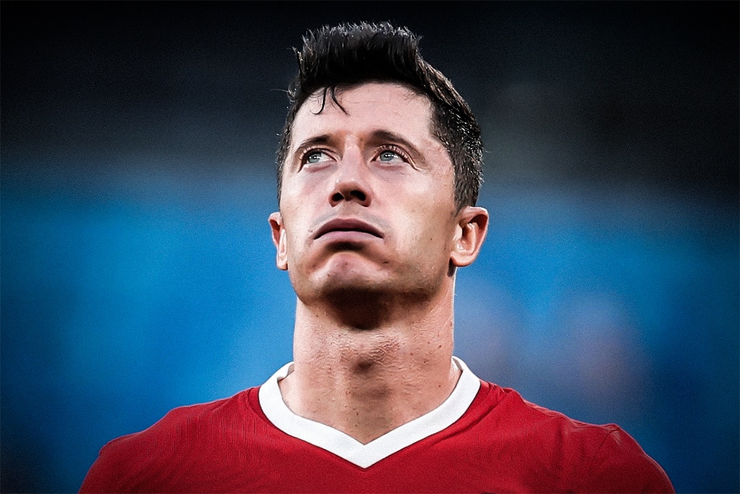 Klinsmann neu ly do Lewandowski hut Qua bong vang 2021 hinh anh