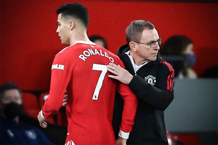 HLV Rangnick noi ve the luc cua Ronaldo hinh anh
