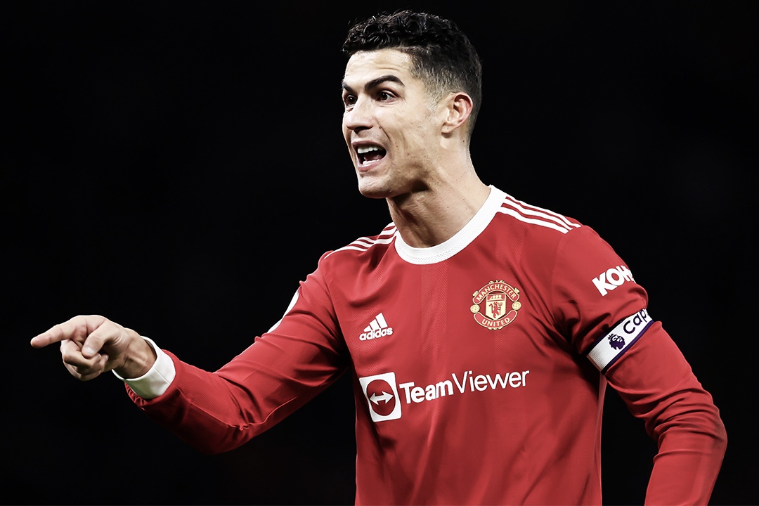 Ronaldo: 'MU khong the chap nhan vi tri ngoai top 3' hinh anh