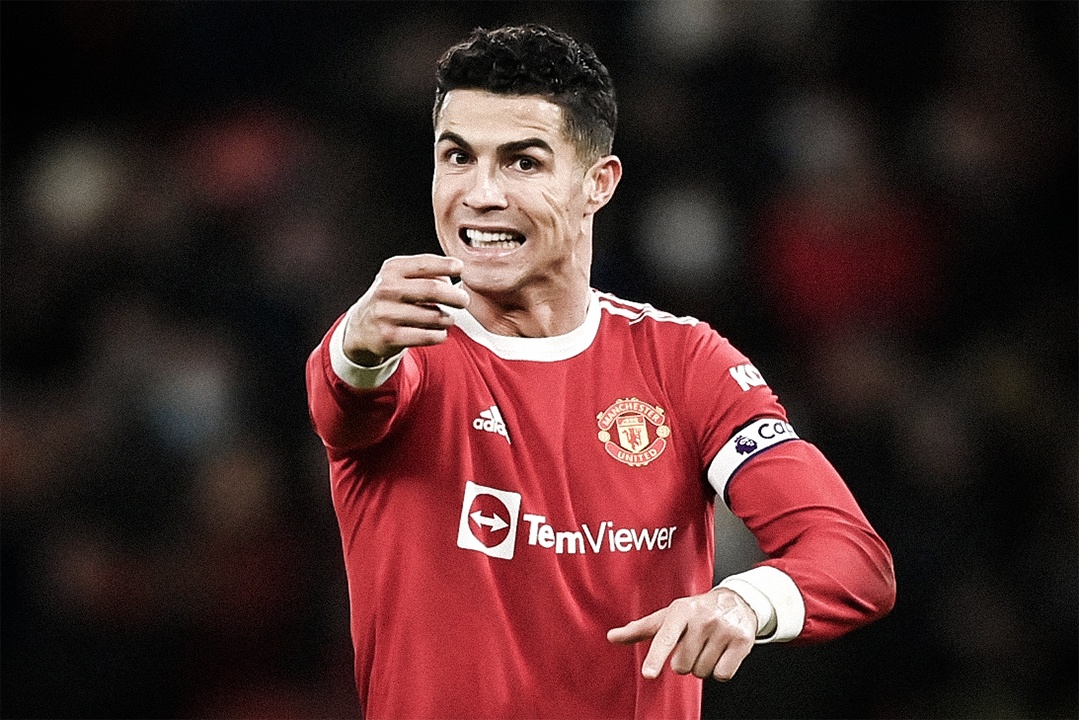 Ronaldo: 'Neu khong muon toi giup thi hay lam viec cua minh' hinh anh